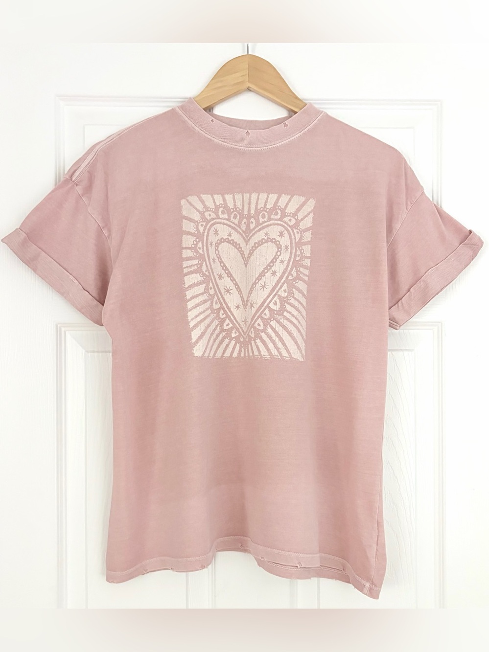 Girl Dangerous Graphic Tee Size XS